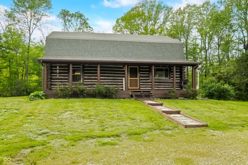 6968 S 300 W, Trafalgar, IN, 46181-9072 | Card Image