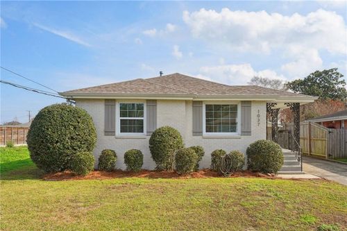 1037 Phosphor Ave, Metairie, LA, 70005-1529 | Card Image
