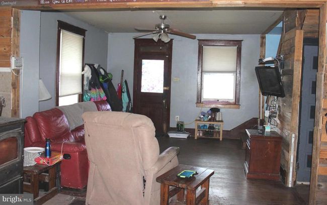 207 N Keystone St, House other with 4 bedrooms, 2 bathrooms and null parking in MUIR PA | Image 7