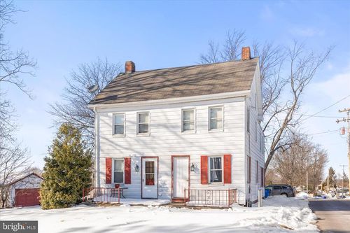 2425 Arlington St, YORK, PA, 17402-4827 | Card Image