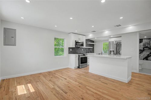15 Anthony Street, Wallkill, NY, 10940 | Card Image