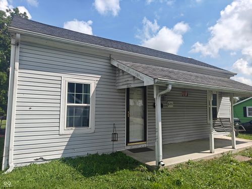 608 S Broadway St, Greensburg, IN, 47240-2013 | Card Image