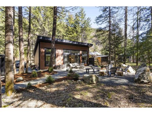 SVE10 Old Hope Princeton Way, Hope, BC, V0X | Card Image