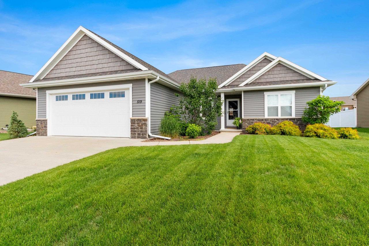 Pebblestone Cir, Oneida, WI 54155