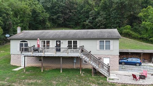 40 Ellen Lane, Fairview, WV, 26570 | Card Image