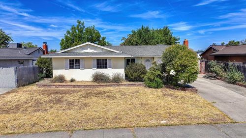 7104 Rimrock Drive, Sacramento, CA, 95828 | Card Image