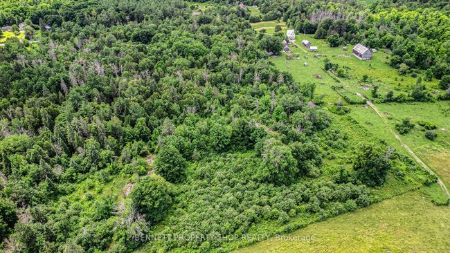 00 Limestone Rd, Home with 0 bedrooms, 0 bathrooms and null parking in Kinburn ON | Image 15