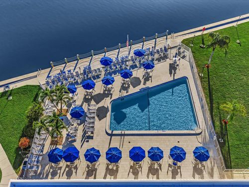 apt-203-33 Colonial Club Dr, Boynton Beach, FL, 33435-8413 | Card Image