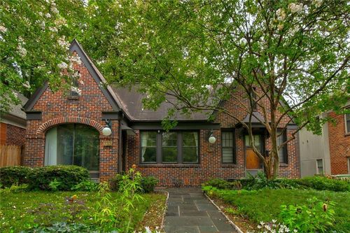 731 Greenwood Ave Ne, Atlanta, GA, 30306-3720 | Card Image