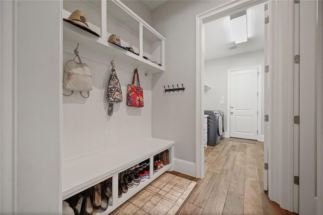 27415 Siandra Creek Ln, House other with 5 bedrooms, 5 bathrooms and 6 parking in Spring TX | Image 15