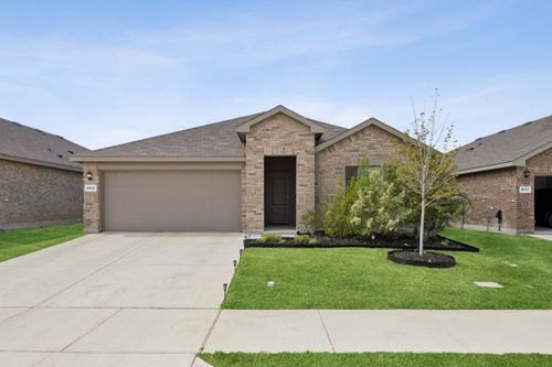 9513 Doverglen Dr, Fort Worth, TX, 76131-1961 | Card Image