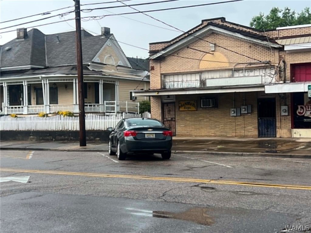 Commercial Sale in Montgomery 2