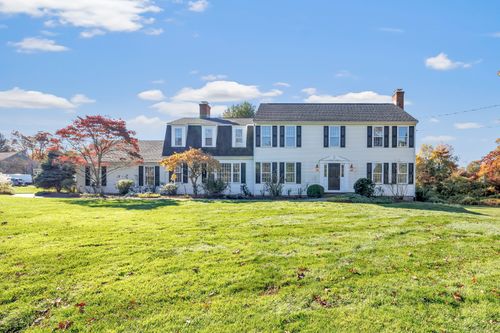 41 Butternut Ln, Southport, CT, 06890-1001 | Card Image