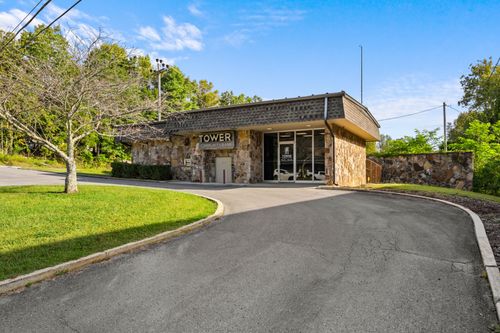 138 University Ave, Sewanee, TN, 37375-2254 | Card Image