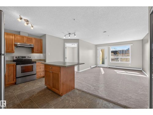 7339 S Terwillegar Dr Nw, Edmonton, AB, T6R0E1 | Card Image
