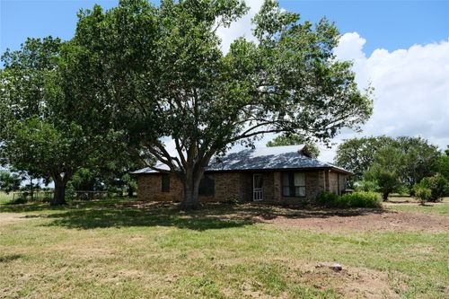 240 Mcacres Drive, McDade, TX, 78650 | Card Image