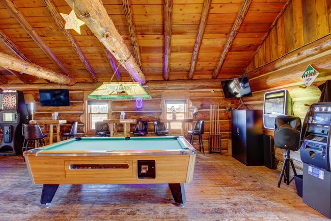 Entertainment area | Image 6