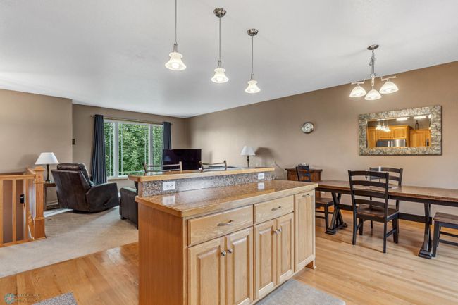 Kitchen island | Image 14