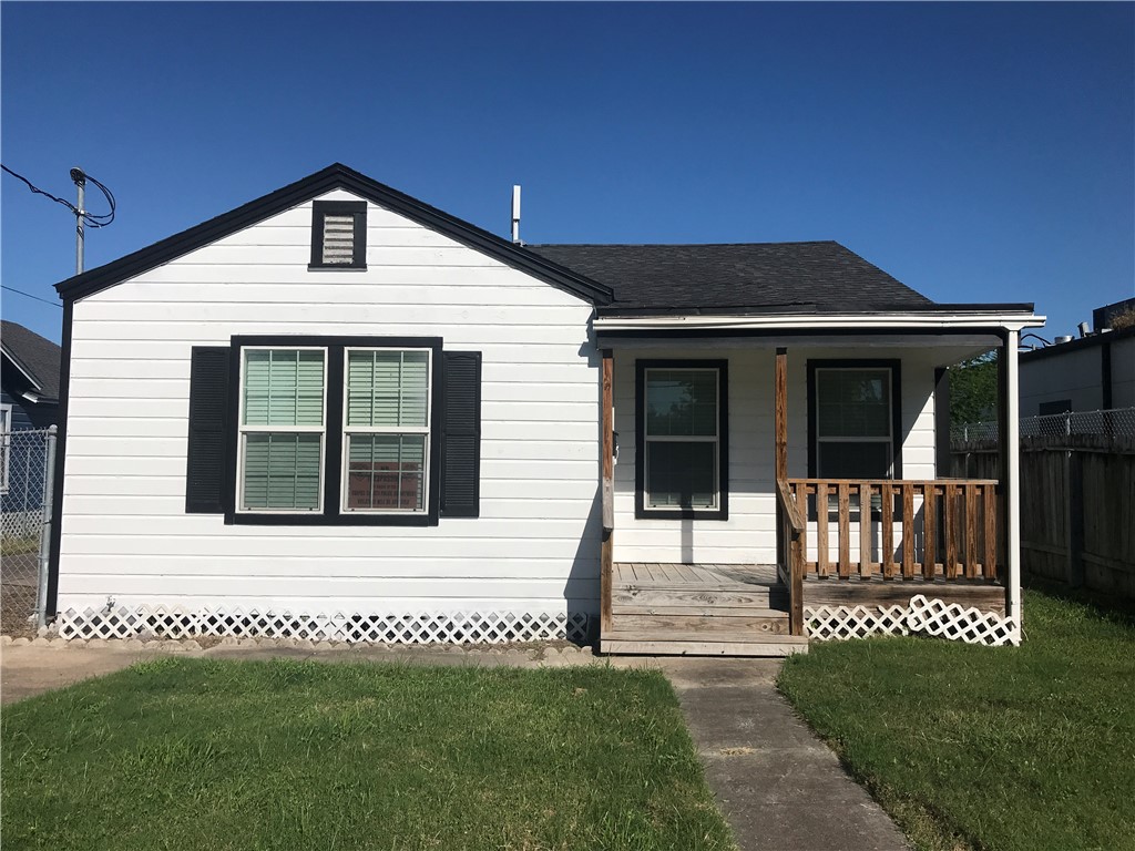 18th St, Corpus Christi, TX 78405