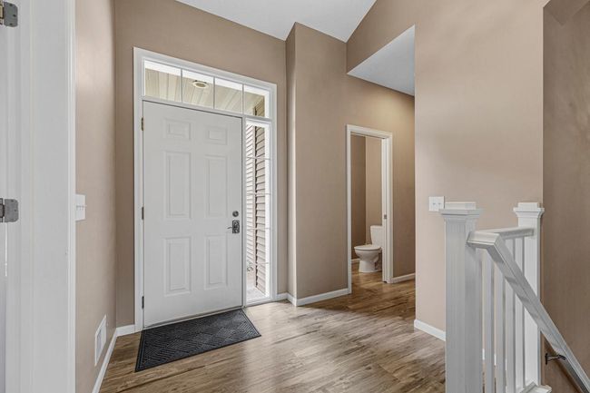 5 Entry_foyer.jpg | Image 6