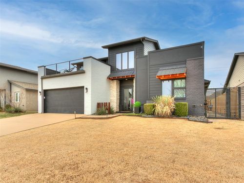 17329 Sparrow Hawk Ln, Edmond, OK, 73012-0009 | Card Image