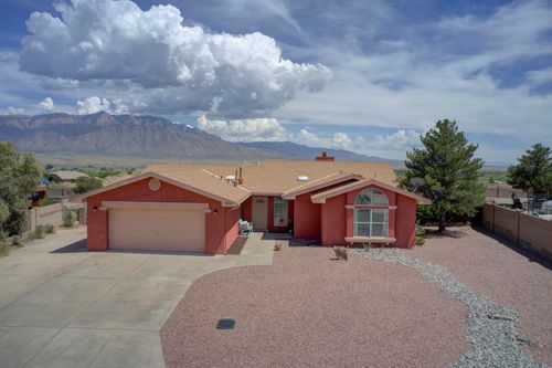 2404 Mosca Rd Ne, Rio Rancho, NM, 87144-6709 | Card Image