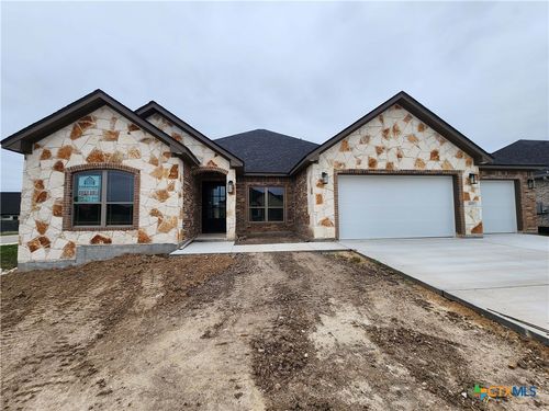 801 Golden Eagle Cv, Salado, TX, 76571-6681 | Card Image