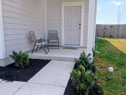10615 Ridan Way, Buda, TX, 78610-4588 | Card Image