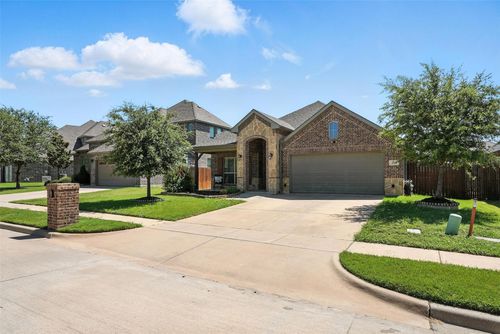 944 Cloudlock Dr, Saginaw, TX, 76179-2609 | Card Image