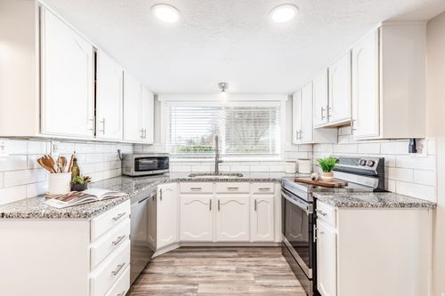 1556 W 13400 S, Riverton, UT, 84065-6115 | Card Image