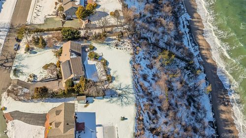 11 Seacliff Ln, Miller Place, NY, 11764-1529 | Card Image