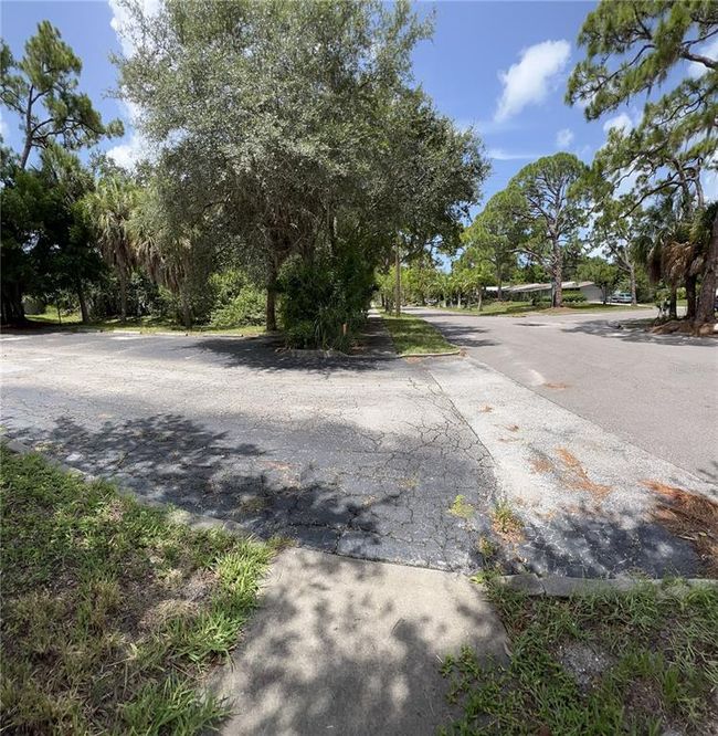 374 Scott Ave, Home with 0 bedrooms, 0 bathrooms and null parking in SARASOTA FL | Image 32