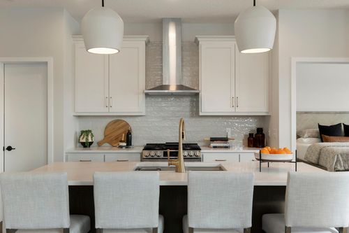 3476 Knightsbridge Trl N, Lake Elmo, MN, 55042-5524 | Card Image