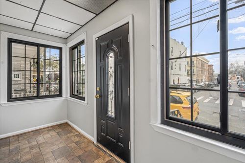 88 75th St, Woodhaven, NY, 11421-2304 | Card Image