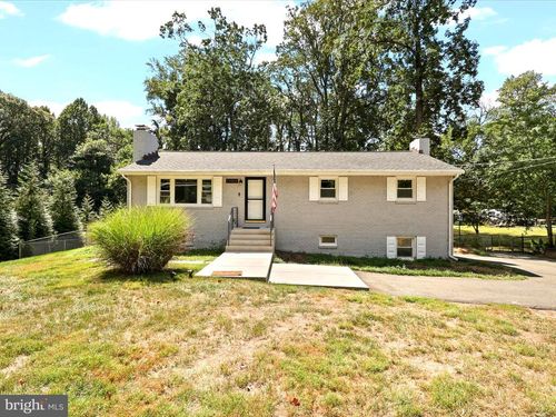 11929 Waples Mill Rd, OAKTON, VA, 22124-2115 | Card Image