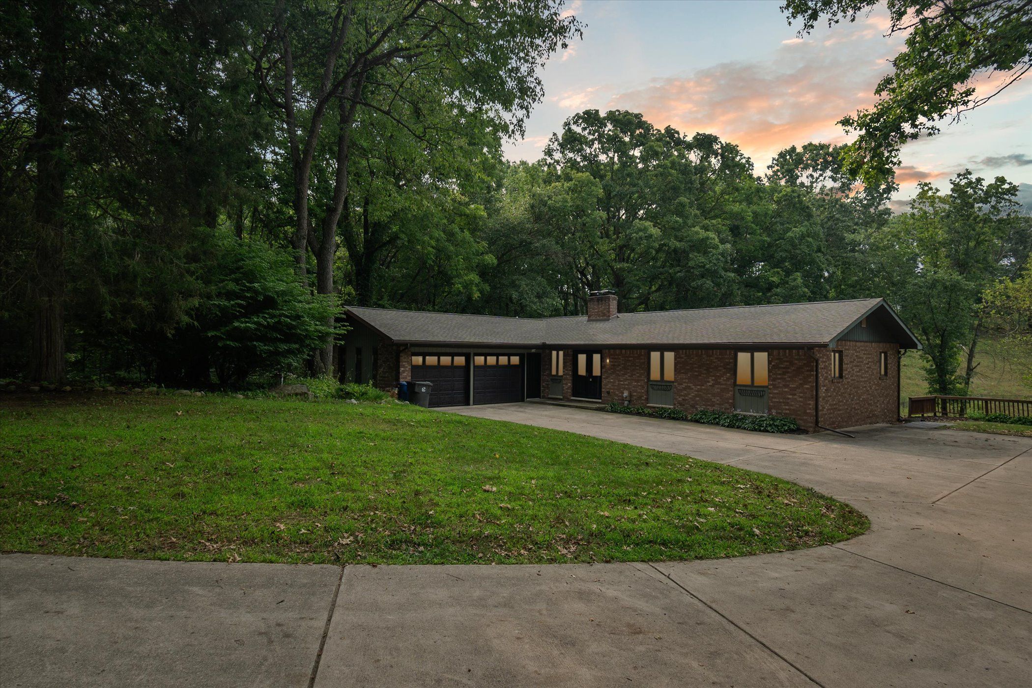 Eggert Pl, Brighton, MI 48116