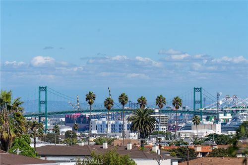 1095 W 14th St, San Pedro, CA, 90731 | Card Image