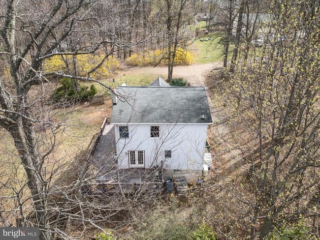 161 Apache Trl, House other with 3 bedrooms, 3 bathrooms and null parking in Chester Gap VA | Image 33