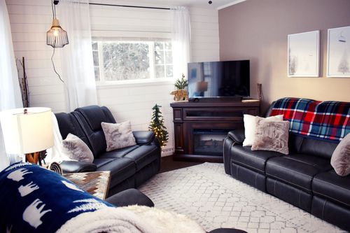 110 W Francis St, Ironwood, MI, 49938-1106 | Card Image