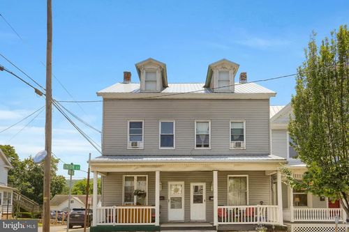 298-296 Union St, MILLERSBURG, PA, 17061-1607 | Card Image