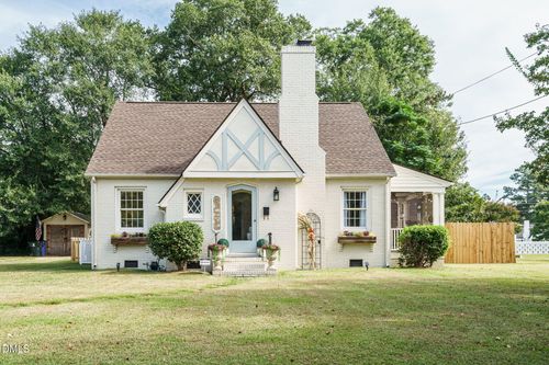 316 W Parrish Dr, Benson, NC, 27504-1650 | Card Image