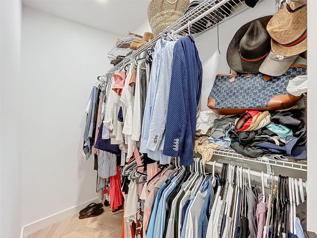 Main bedroom closet | Image 32