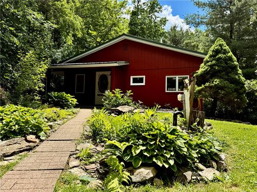 6735 S Old Bald Hill Rd, Springwater, NY, 14560-9660 | Card Image