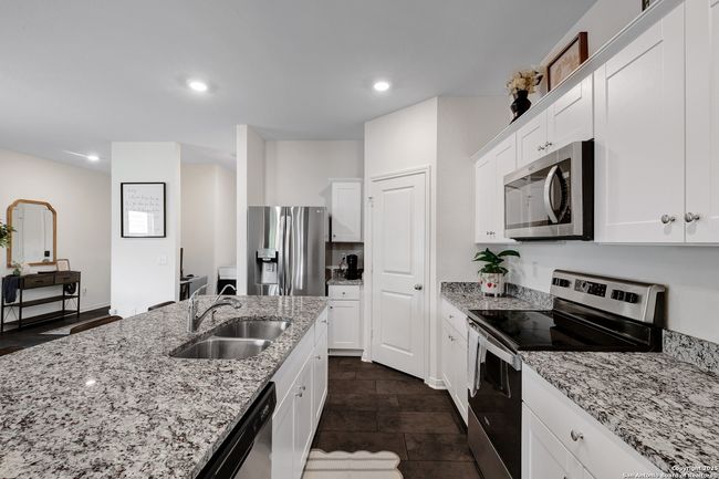 7910 Asp Pt, House other with 3 bedrooms, 2 bathrooms and null parking in San Antonio TX | Image 14