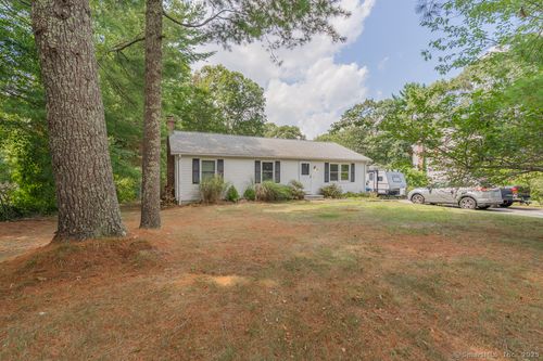 35 Valley Dr, Voluntown, CT, 06384-1731 | Card Image