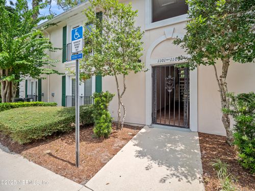 1101-13715 Richmond Park Dr N, Jacksonville, FL, 32224-2900 | Card Image
