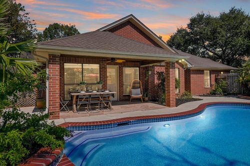 416 Live Oak Ln, Friendswood, TX, 77546-3474 | Card Image