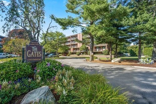 apt-213-146 Marble St, Stoneham, MA, 02180-2770 | Card Image