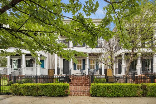543 W 22nd St, Houston, TX, 77008-1935 | Card Image