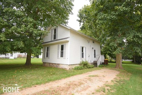 231 Adelaide Street, Maple Rapids Village, MI, 48853 | Card Image